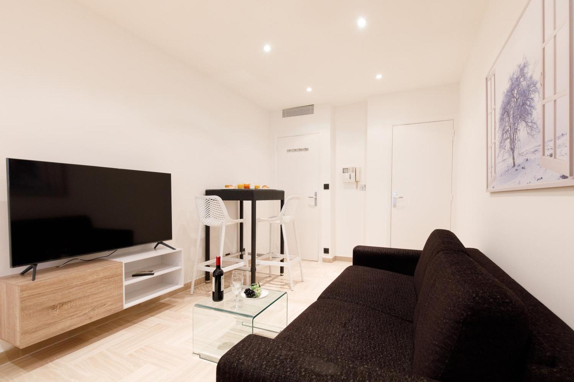Gray D'Albion 2C4 Yourhosthelper Cannes Bagian luar foto